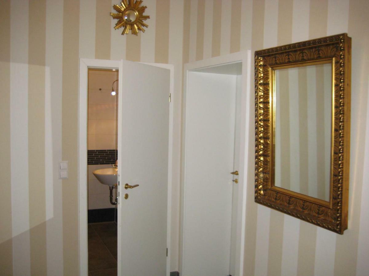 Leibniz6 Stilvolles Privatzimmer Leipzig Exterior foto